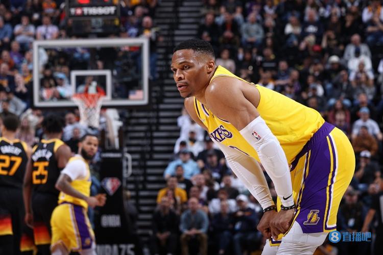 篮球NBA新秀榜更新，状元跌至第三（NBA新秀榜出炉，状元降至第三位）