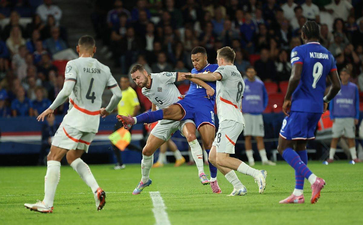 12月份场均罚球数：东契奇11.3次领跑，SGA6.8次（12月场均罚球榜：东契奇11.3次居首，SGA为6.8次）