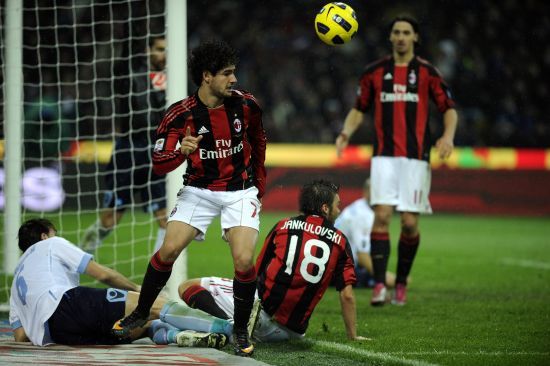 罗马诺：巴萨将在冬窗寻找高性价比球员顶替克里斯滕森（罗马诺：巴萨冬窗将物色高性价比替身取代克里斯滕森）