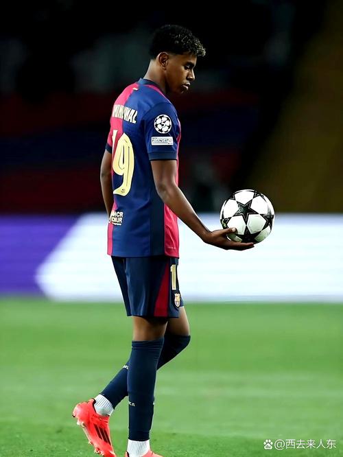 上次战掘金双双哑火！杜兰特&申京首节同时爆发得分上双（上回对掘金双双哑火，杜兰特与申京首节齐发力，得分均上双）