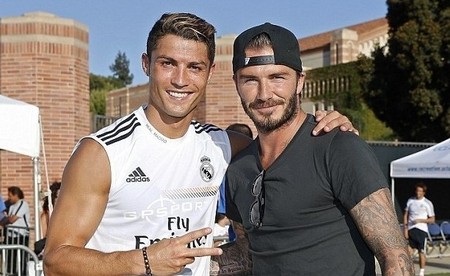 西甲战报：布坎南世界波，米考塔泽建功，黄潜2-0赫塔菲（西甲赛况：布坎南轰世界波，米考塔泽破门，黄潜2比0完胜赫塔菲）