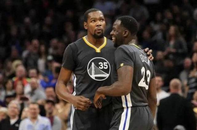 手感冰凉！卡特&席尔瓦合计15投2中（状态低迷：卡特与席尔瓦合计15投仅中2球）