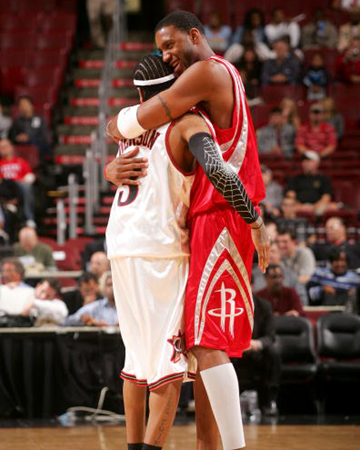 克罗斯：皇马与曼城都缺乏中场控制力；英超球队客场表现下滑（克罗斯：皇马、曼城中场掌控不足，英超球队客场竞争力下滑）